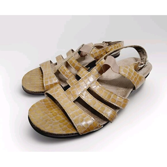 SAS Women's Size 8 Allegro Patent Leather Croc Slingback Low Heel Taupe Sandals - Picture 1 of 10